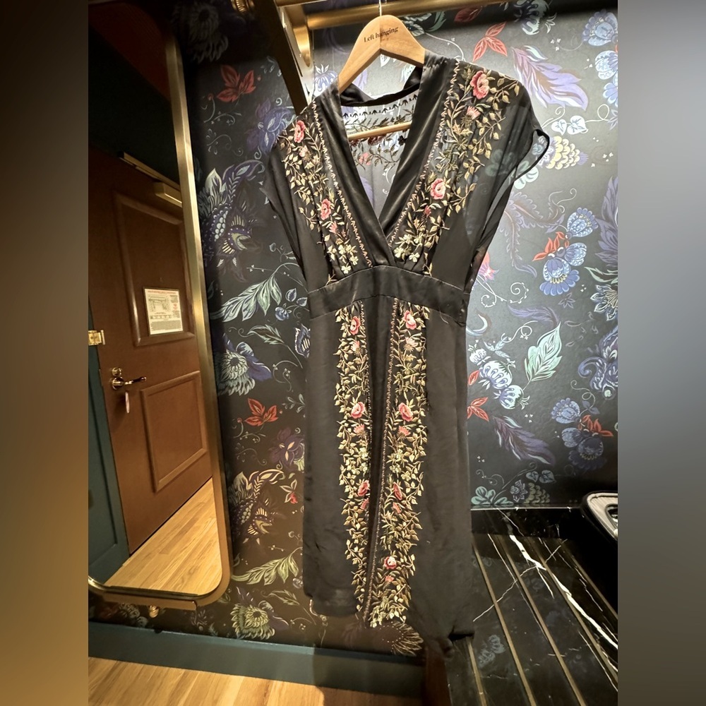 Nwt 2000’s Sue Wong Vintage Y2k Embroidered Dress Black With Floral Detail Sz 2